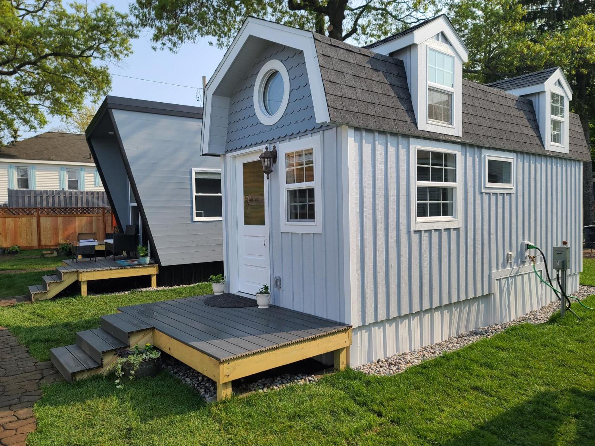 Hotel Tiny Digs Lakeshore - Tiny House Lodging à Muskegon Extérieur photo