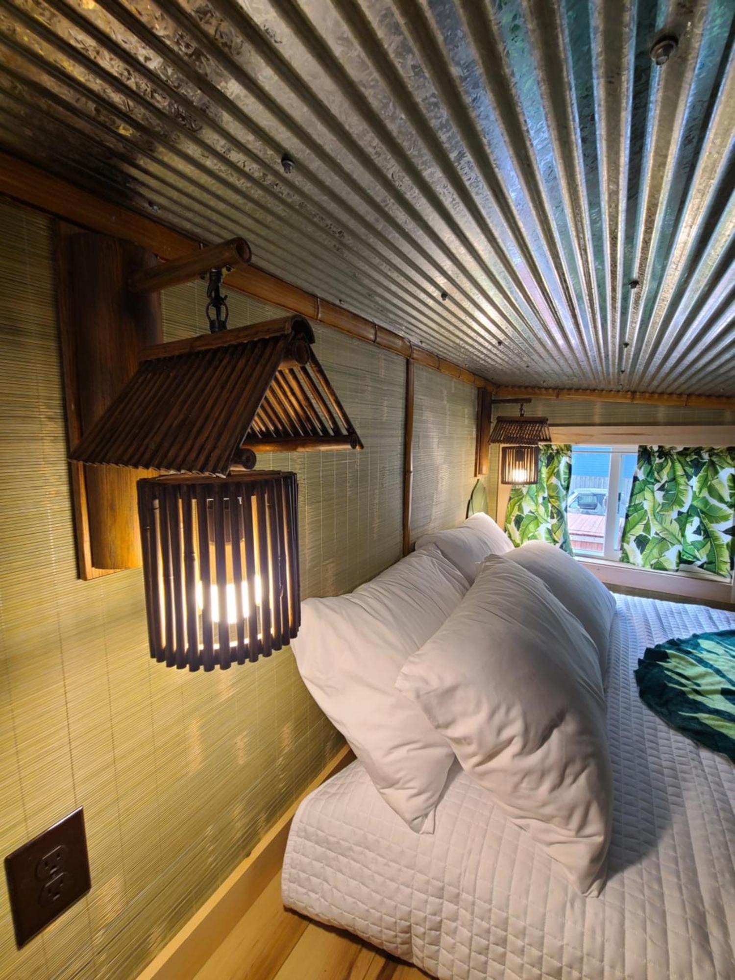Tiny Digs Lakeshore - Tiny House Lodging Muskegon Chambre photo
